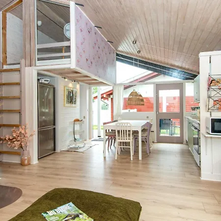 Ferienhaus Holiday Lxii *
